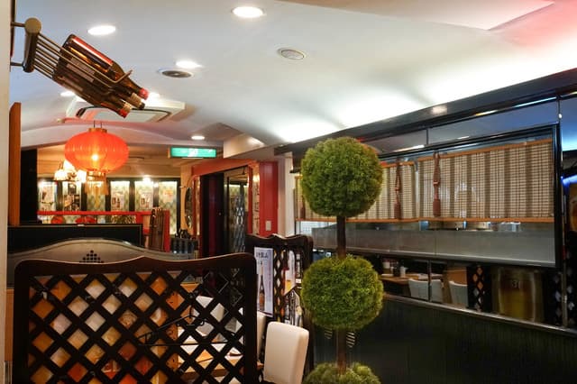 老辺餃子舘 新宿本店